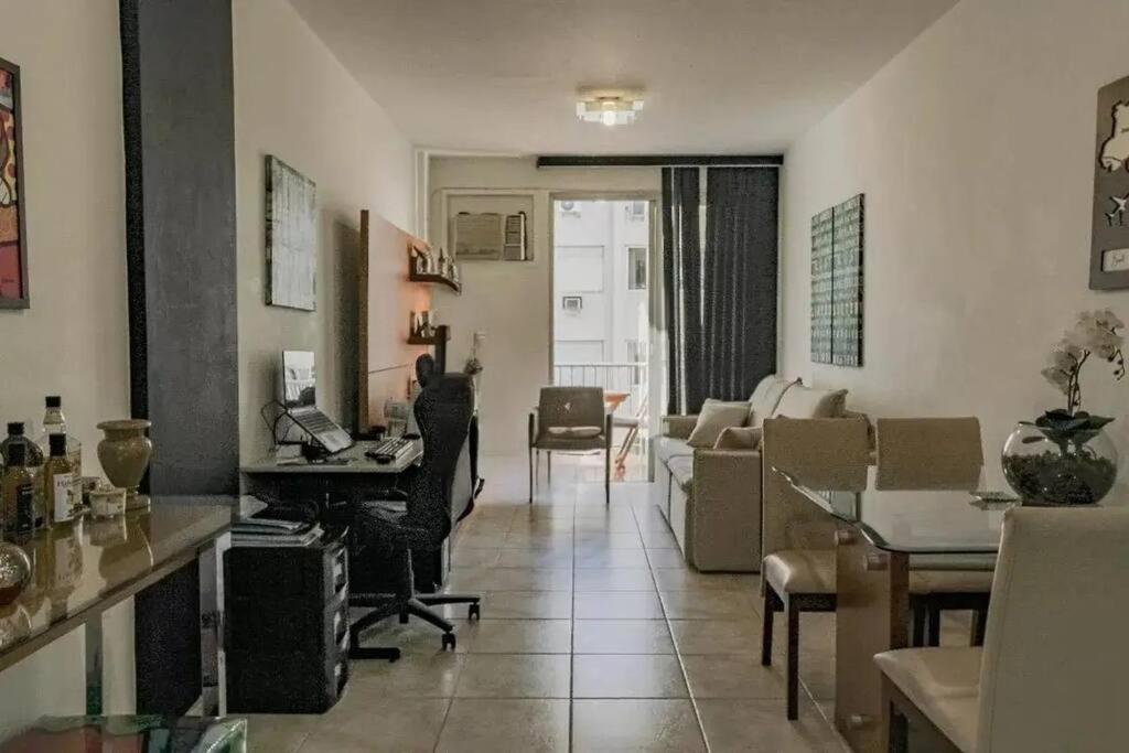 Copacabana Flat Com Varanda E Garagem Apartamento