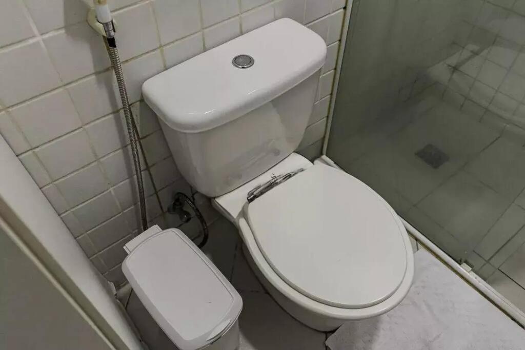 Copacabana Flat Com Varanda E Garagem *