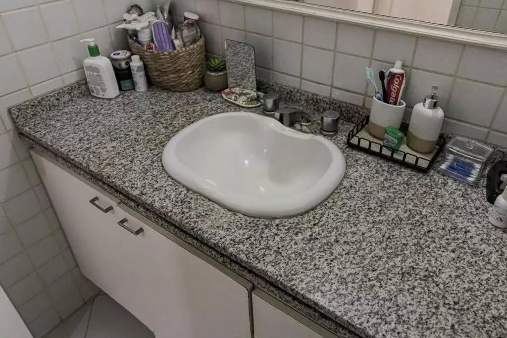Apartamento Copacabana Flat Com Varanda E Garagem